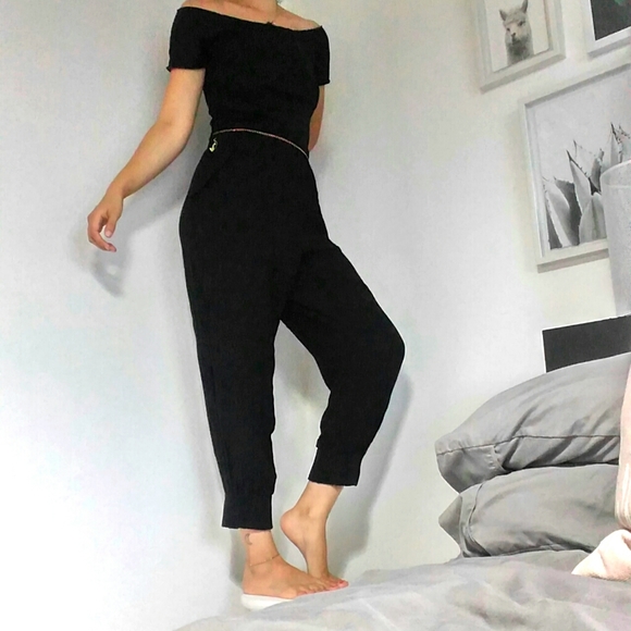 ⚡️SALE⚡️Baby Phat Black Jogger Style Trouser w/Gold Chain - Picture 1 of 8